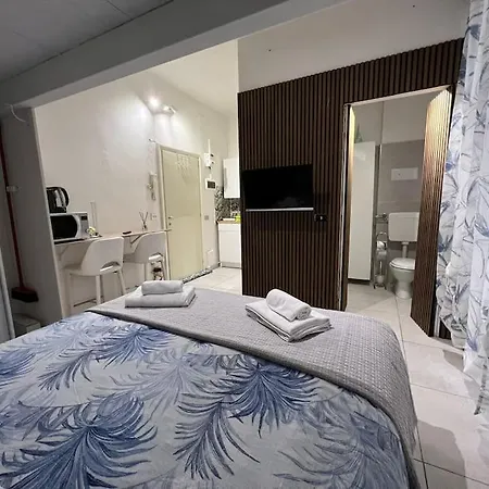 Tiny & Cosy Studio Flat In Como Exterior photo