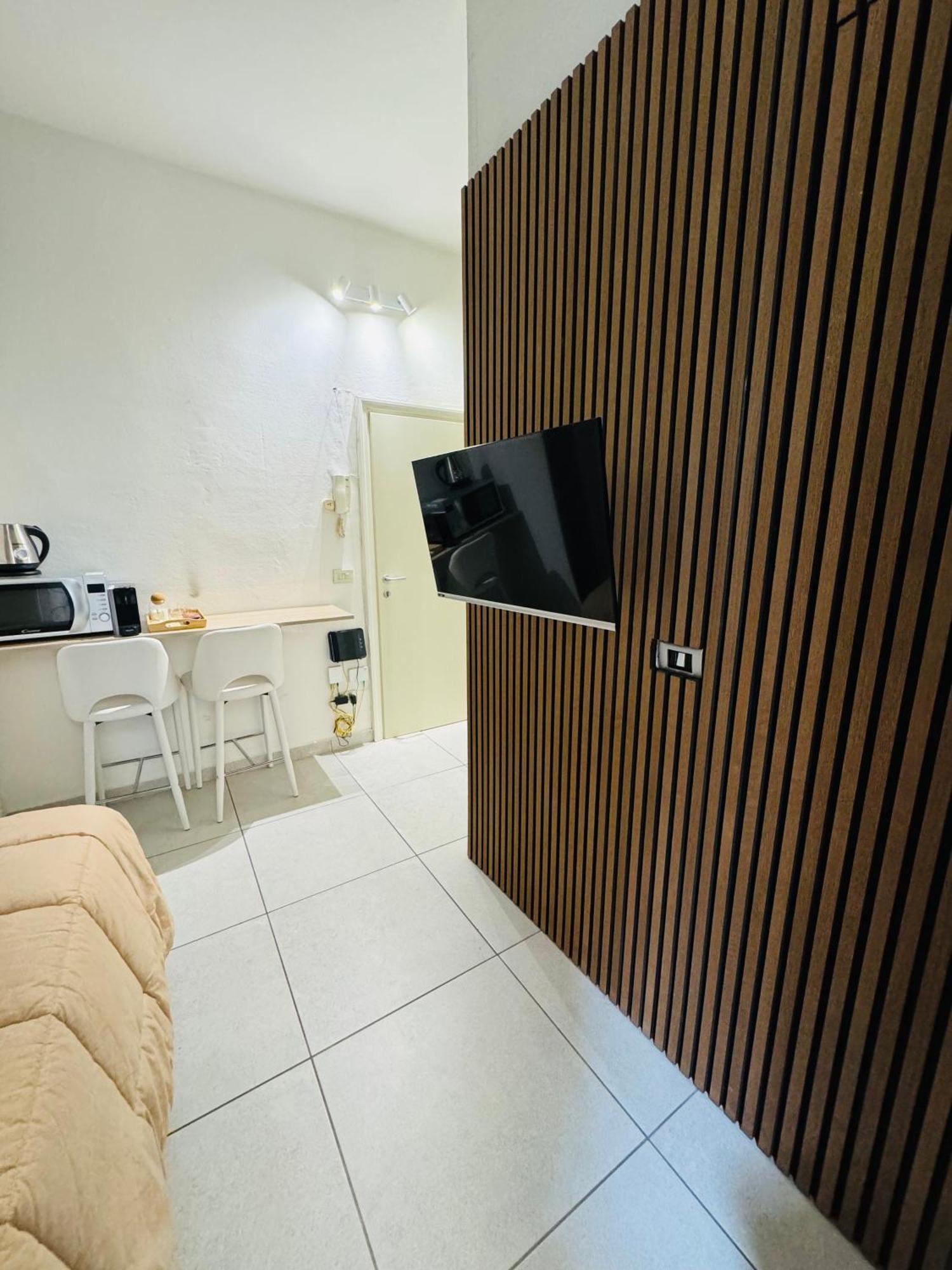 Tiny & Cosy Flat In Apartment *